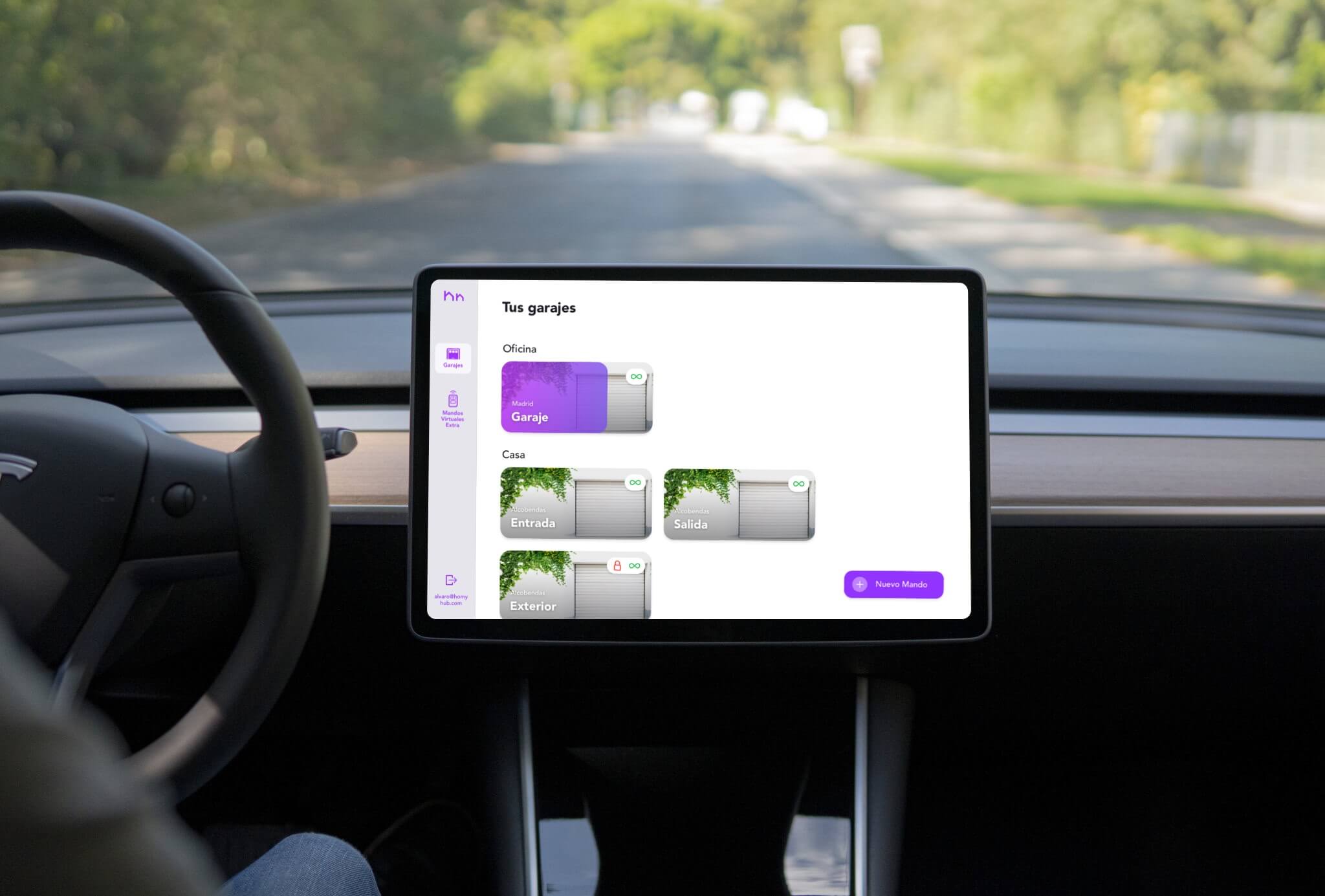HOMYHUB App Abrir Garaje Tesla coche