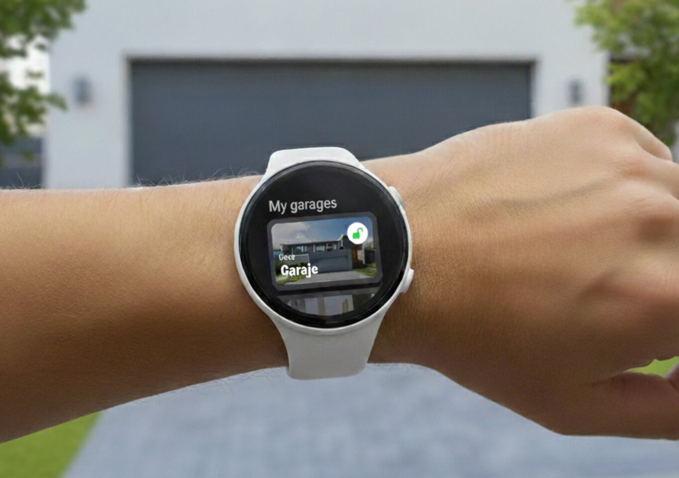 Open your garage from your Android Wear OS smartwatch